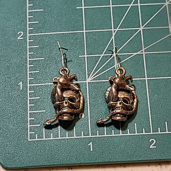 Skull Earrings for sale - Picture 8 of 10